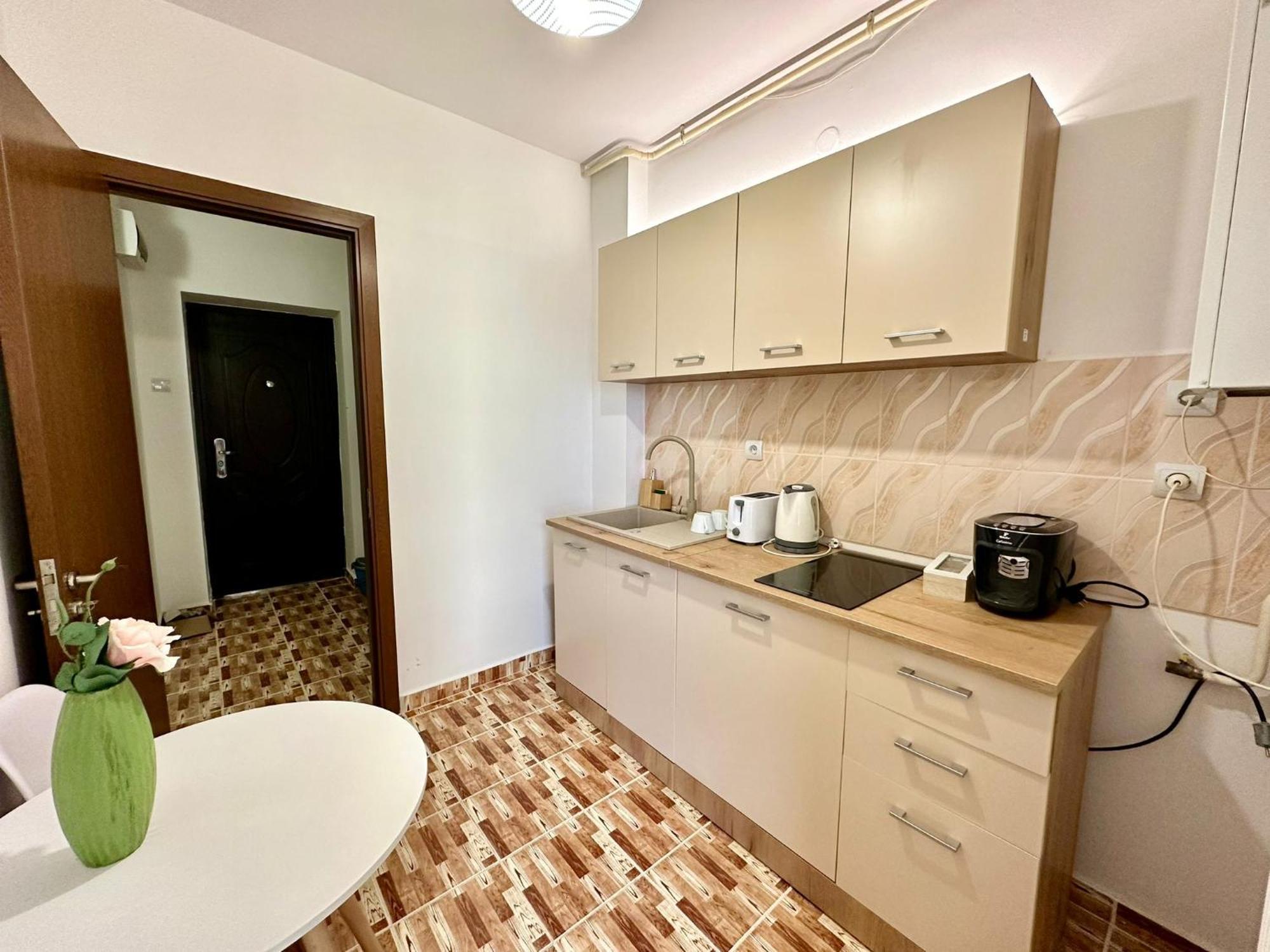 Apartament Novara 17 Крайова Экстерьер фото