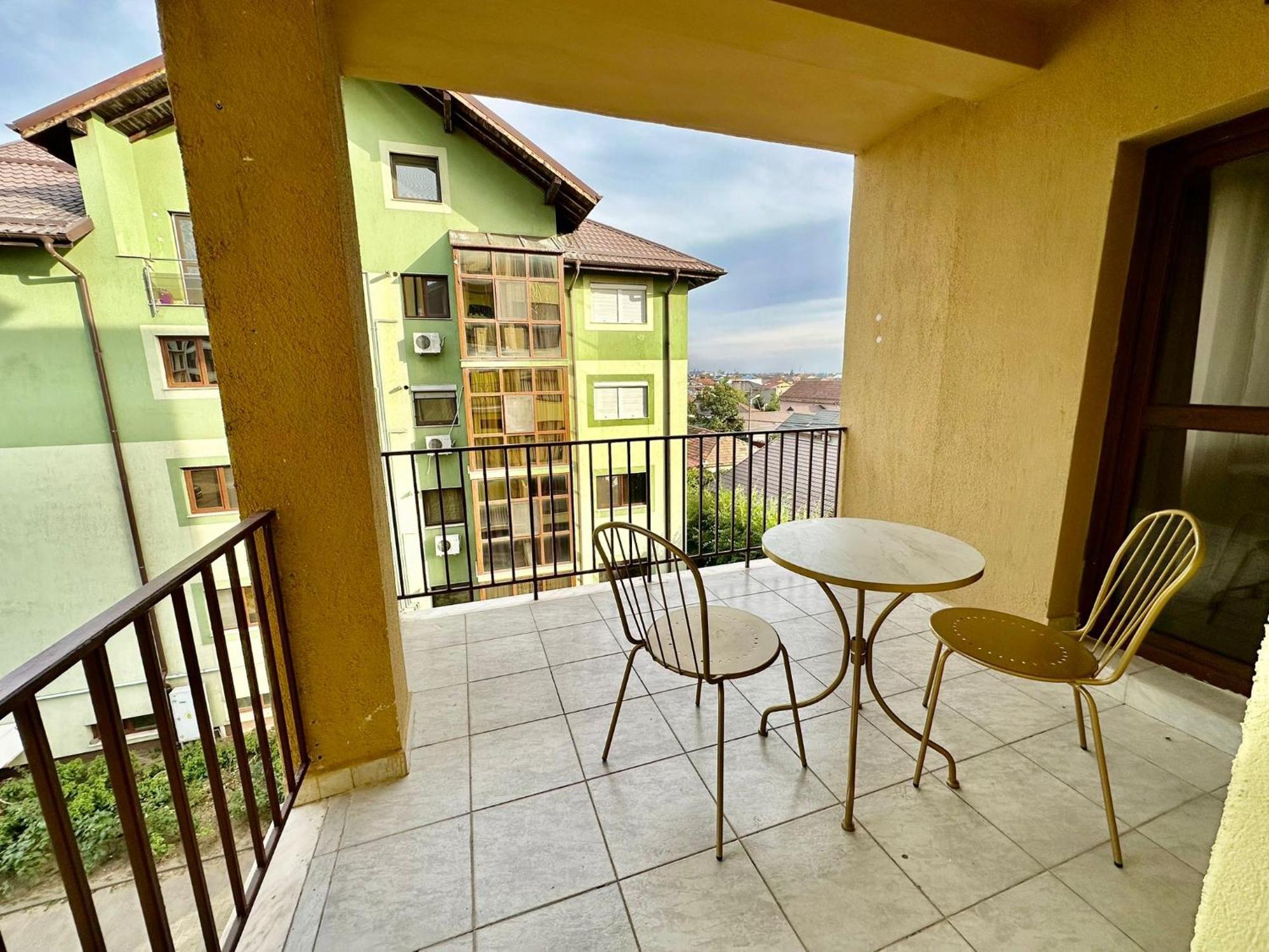 Apartament Novara 17 Крайова Экстерьер фото
